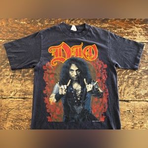 Dio 1985 Sacred Heart Tour Shirt Size Medium Men’s Very Good Condition